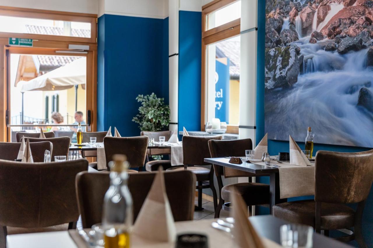 Hotel Lory - Molveno - Dolomiti מראה חיצוני תמונה